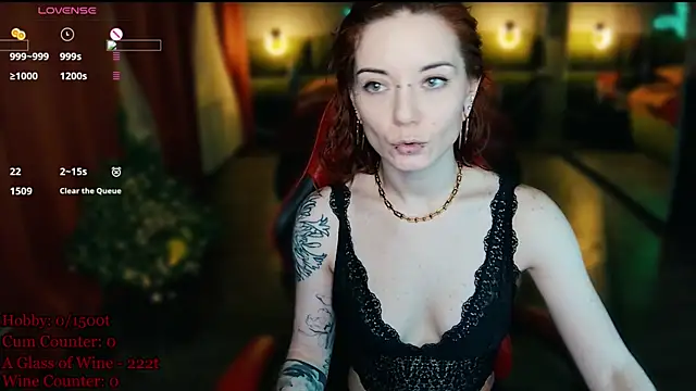 Snapshot of MaxPhoenixx chatting on 05.04.26 MaxPhoenixx online show from 05.04.26