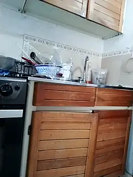 Vicky Rosse online show from 03.24.26