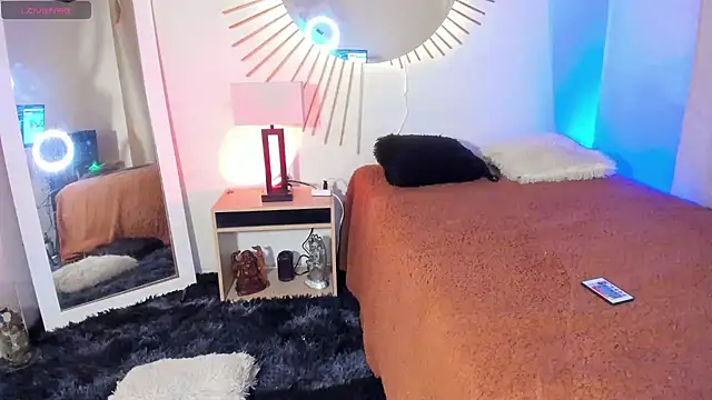 Snapshot of natta_smithh chatting on 02.25.25 natta smithh online show from 02.25.25