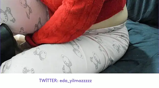 Snapshot of sexy_modelll chatting on 03.01.25 sexy modelll online show from 03.01.25