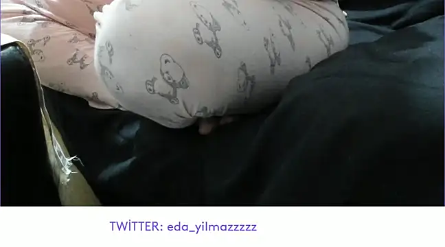 Snapshot of sexy_modelll chatting on 03.04.25 sexy modelll online show from 03.04.25