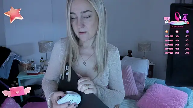 1Sweetnina online show from 09.30.25