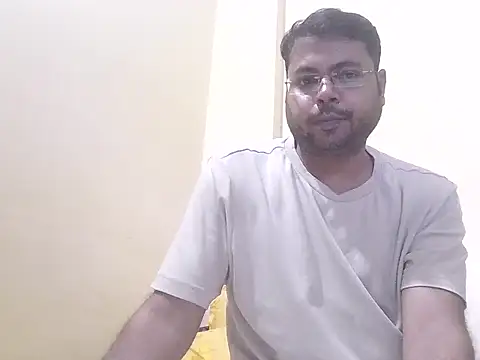 Snapshot of aakash_ModelBrown chatting on 08.02.26 aakash ModelBrown online show from 08.02.26