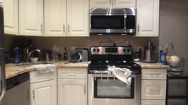 BigGuyMuscle online show from 09.17.25