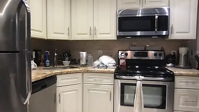 BigGuyMuscle online show from 11.19.25