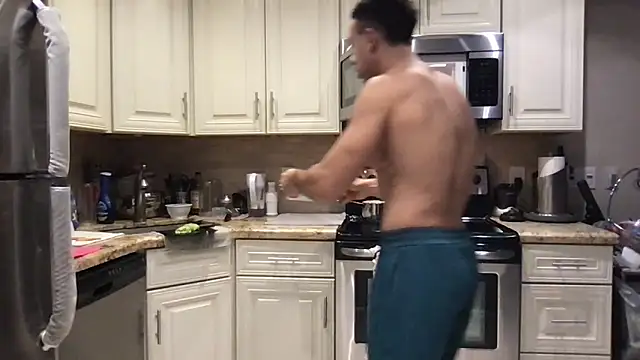 BigGuyMuscle online show from 02.22.26