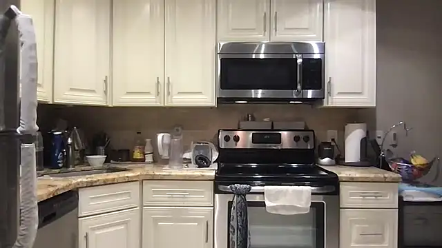 BigGuyMuscle online show from 04.13.26