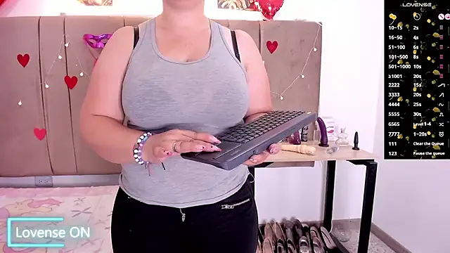 Zaly mature online show from 09.26.25