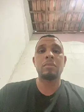 Snapshot of Mill19 chatting on 09.28.25 Mill19 online show from 09.28.25