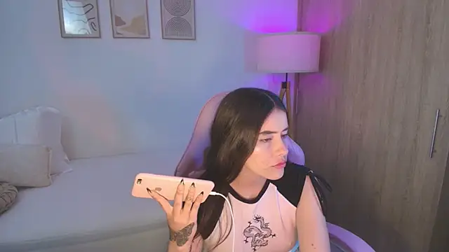 iriswest  online show from 10.14.25