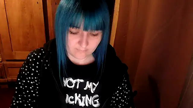 Snapshot of beauty-of-pain chatting on 10.25.25 beauty-of-pain online show from 10.25.25