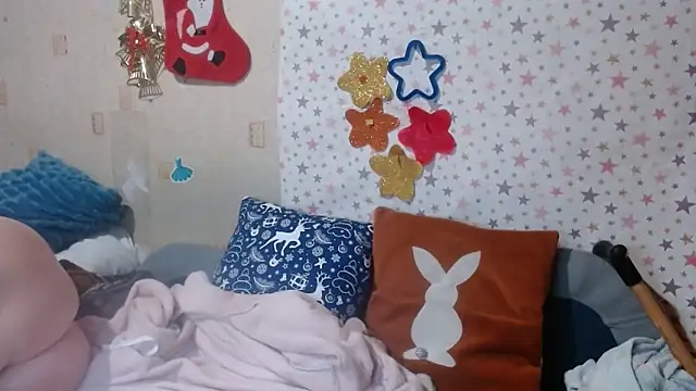 QueenLana online show from 12.18.25