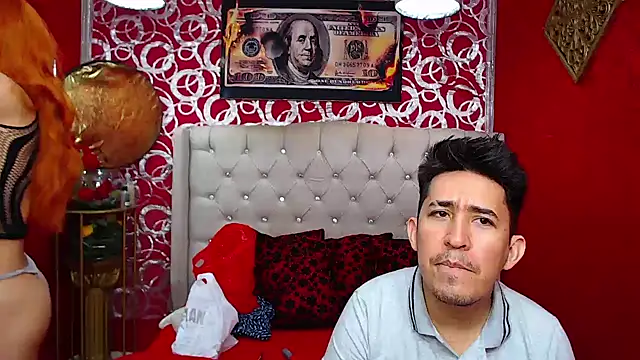 Snapshot of shannentrans chatting on 11.25.25 shannentrans online show from 11.25.25