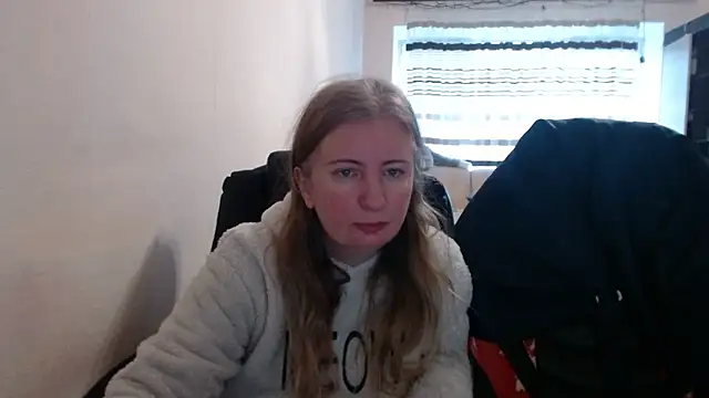 Snapshot of PeterAndJen chatting on 01.18.26 PeterAndJen online show from 01.18.26