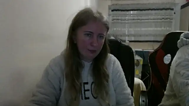 Snapshot of PeterAndJen chatting on 02.17.26 PeterAndJen online show from 02.17.26