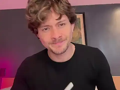 Snapshot of mcklister_kinky_feets chatting on 02.03.26 mcklister kinky feets online show from 02.03.26