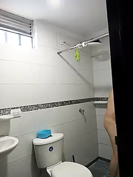 Javibell93 online show from 04.28.26