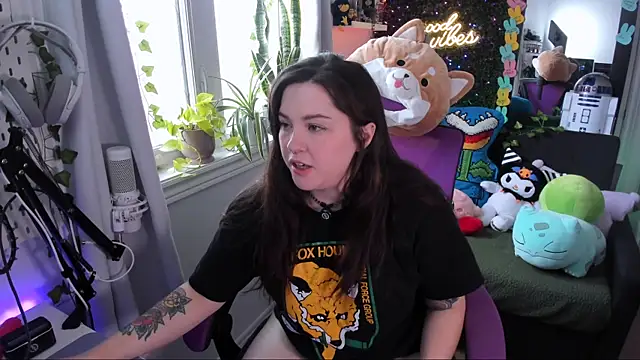 JennKenobi online show from 04.20.26