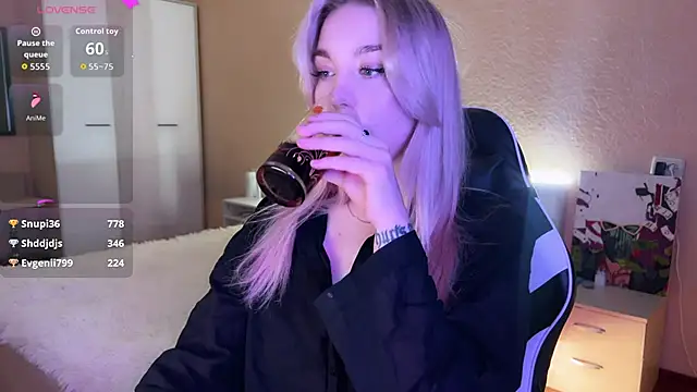 ariashaa online show from 11.01.25