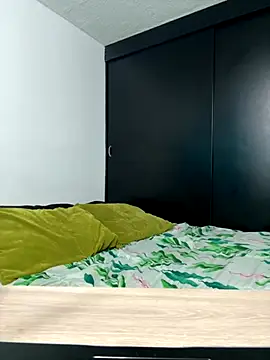 Snapshot of Angela_isabella chatting on 10.17.25 Angela isabella online show from 10.17.25