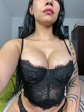 Snapshot of Angela_isabella chatting on 06.27.26 Angela isabella online show from 06.27.26