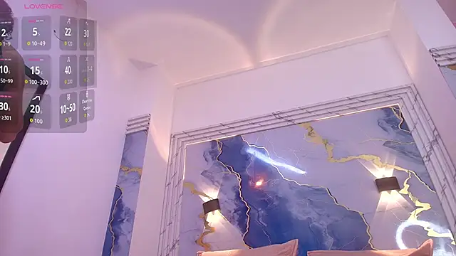 lorrayne  online show from 10.18.25