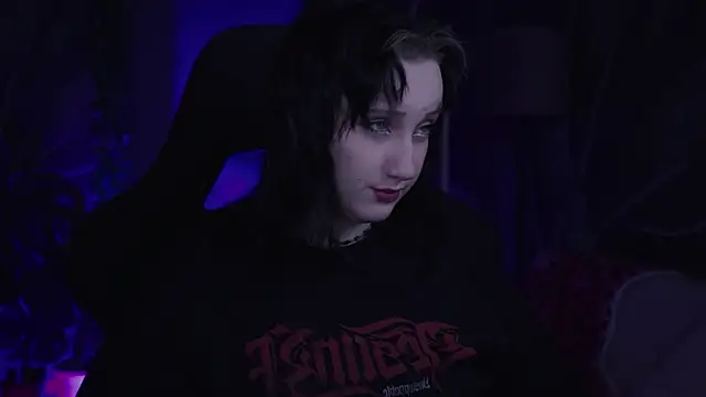 AsheLucker online show from 02.11.26