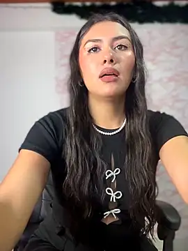 Snapshot of Ambar_pe_ chatting on 02.11.26 Ambar pe online show from 02.11.26