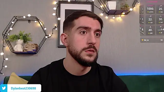 Snapshot of Dylan_Best chatting on 12.26.24 Dylan Best online show from 12.26.24