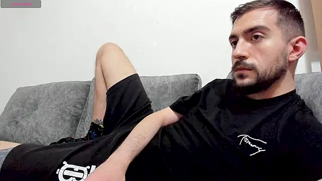 Snapshot of Dylan_Best chatting on 06.06.26 Dylan Best online show from 06.06.26