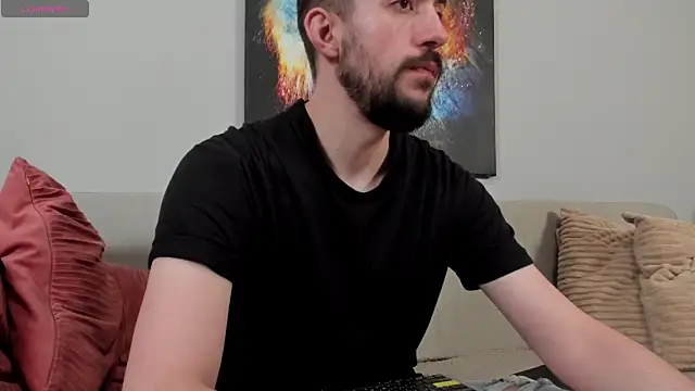 Snapshot of Dylan_Best chatting on 06.17.26 Dylan Best online show from 06.17.26