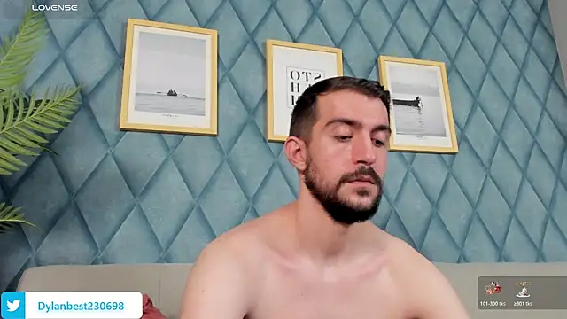Snapshot of Dylan_Best chatting on 06.18.26 Dylan Best online show from 06.18.26