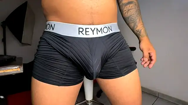 Snapshot of jordylatin20 chatting on 10.03.25 jordylatin20 online show from 10.03.25