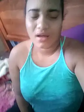 Snapshot of Hilarybunnyy chatting on 02.20.25 Hilarybunnyy online show from 02.20.25