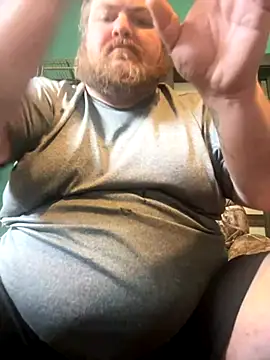 Snapshot of fatdickdaddy448 chatting on 11.04.25 fatdickdaddy448 online show from 11.04.25