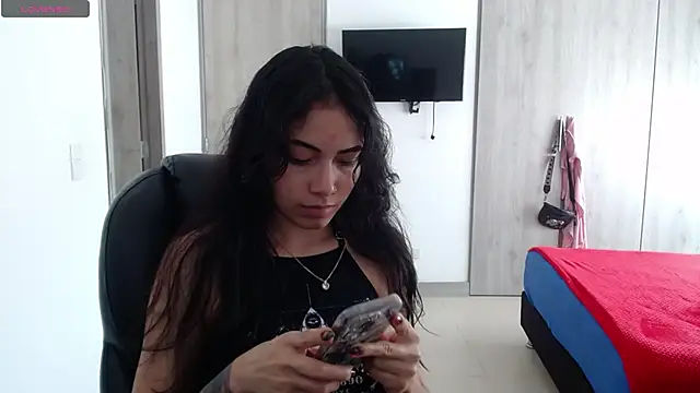 numberfav8 online show from 12.23.24