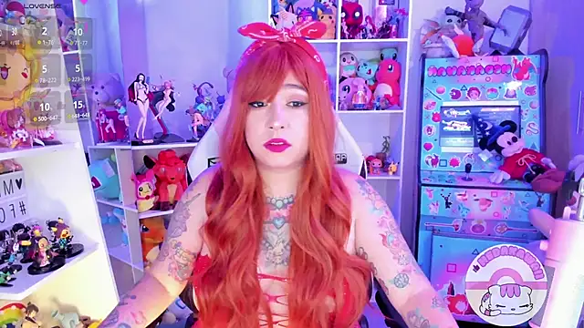 Snapshot of meda_kawaii_ chatting on 12.04.24 meda kawaii online show from 12.04.24