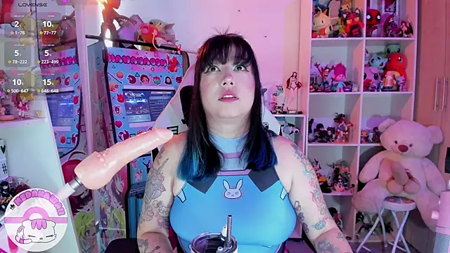 Snapshot of meda_kawaii_ chatting on 01.02.25 meda kawaii online show from 01.02.25
