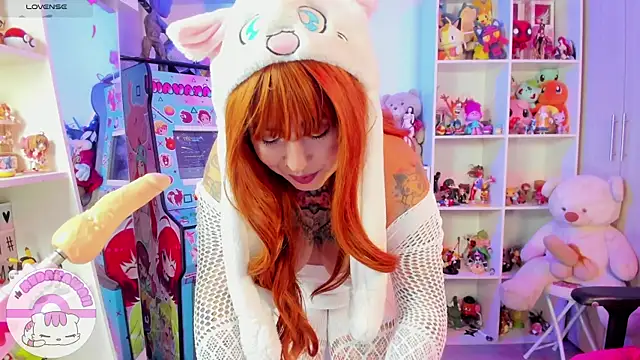 Snapshot of meda_kawaii_ chatting on 03.08.25 meda kawaii online show from 03.08.25