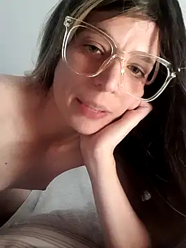 LouGabriel online show from 10.19.25