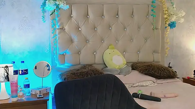 Snapshot of nini_love01 chatting on 01.23.25 nini love01 online show from 01.23.25