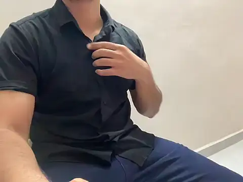 Arjun78877 online show from 10.12.25