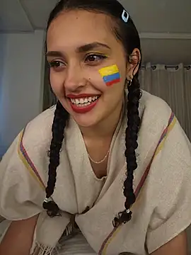 Snapshot of Lucy_Marin chatting on 07.07.26 Lucy Marin online show from 07.07.26