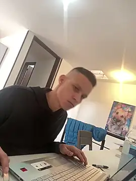 yequeal online show from 03.04.25