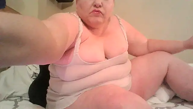 atlwebbie75 online show from 02.11.26