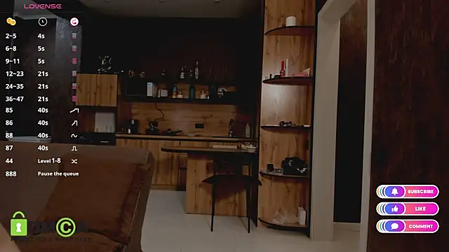 Model Mike online show from 11.04.25