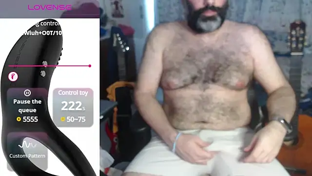 Snapshot of DarkRosa chatting on 12.27.24 DarkRosa online show from 12.27.24