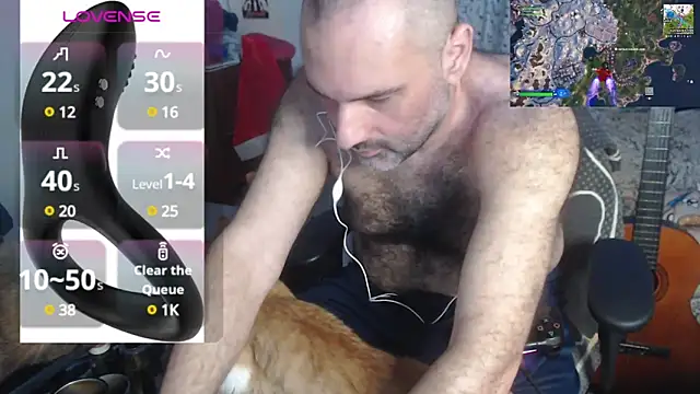 Snapshot of DarkRosa chatting on 01.05.25 DarkRosa online show from 01.05.25