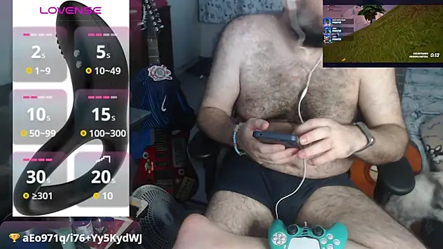 Snapshot of DarkRosa chatting on 02.02.25 DarkRosa online show from 02.02.25