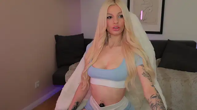 KairaKampen online show from 03.31.26